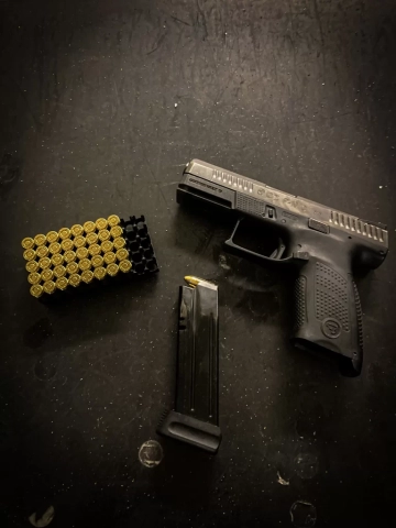CZ P10C